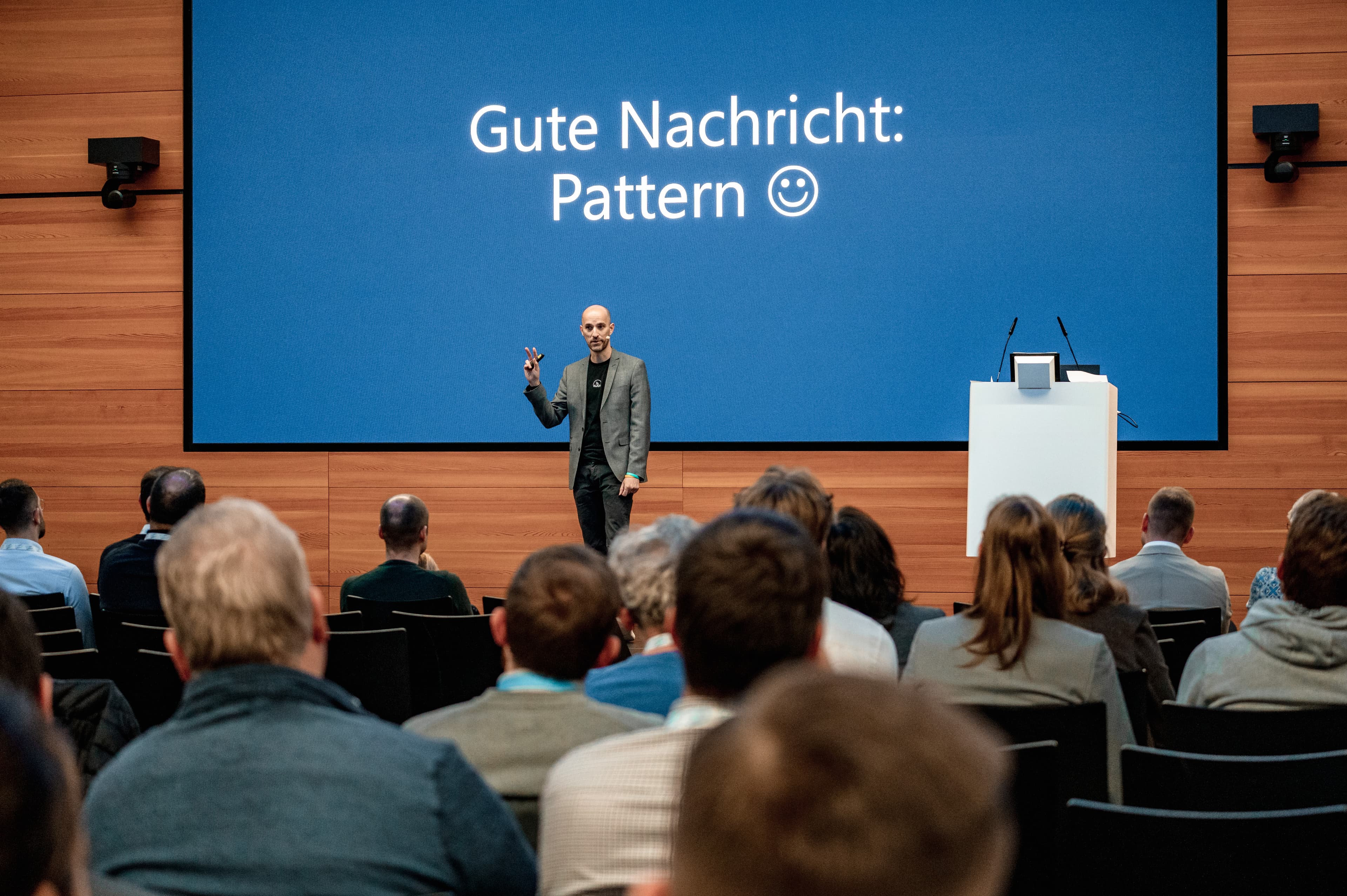 Keynote vor vollem Saal: Gute Nachricht – Pattern